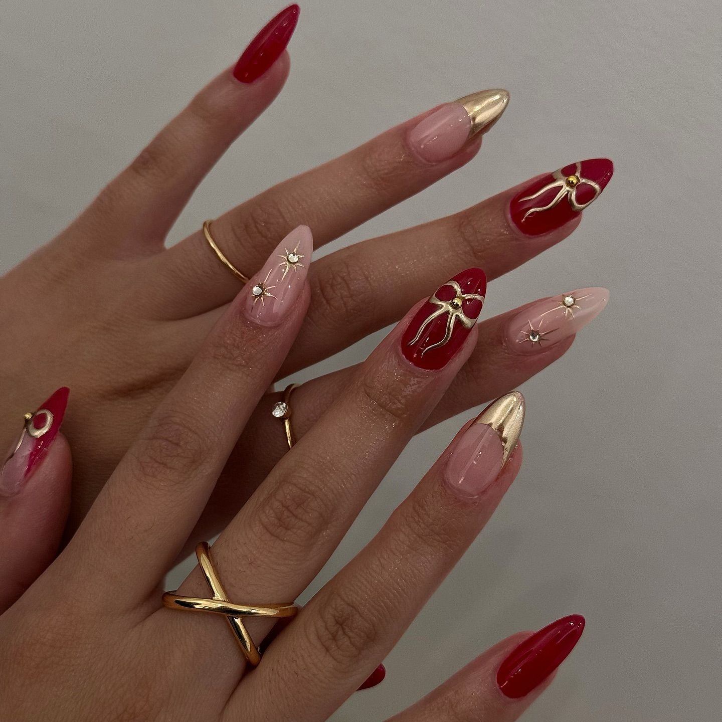 24개 레트로 와인 레드 프렌치 아몬드 모양 인조 손톱 - Nail Art Red 리뷰 및 가격