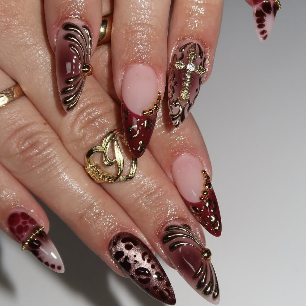 그라데이션 와인 레드 브라운 가짜 손톱, 크로스 라인스 - Nail Art Red 리뷰 및 가격